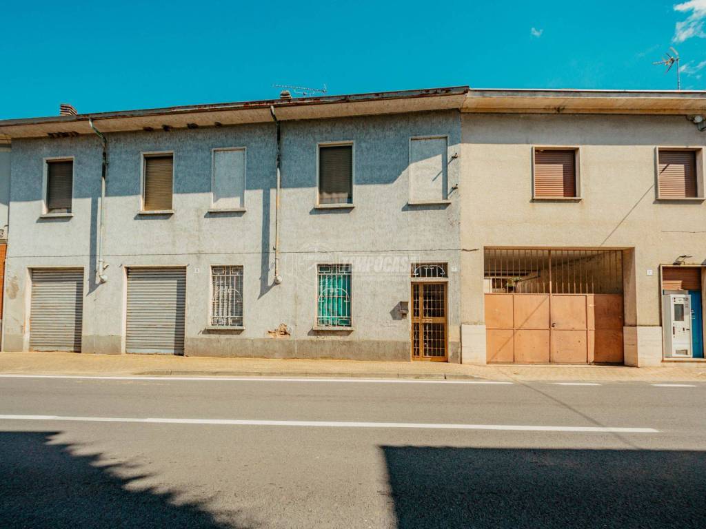 casa indipendente in vendita a Zeme