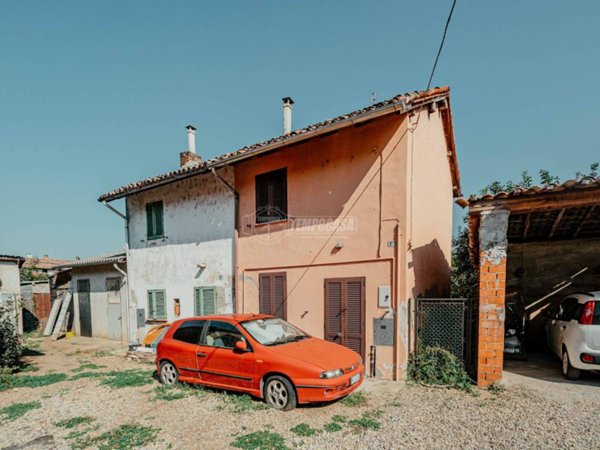 casa indipendente in vendita a Zeme