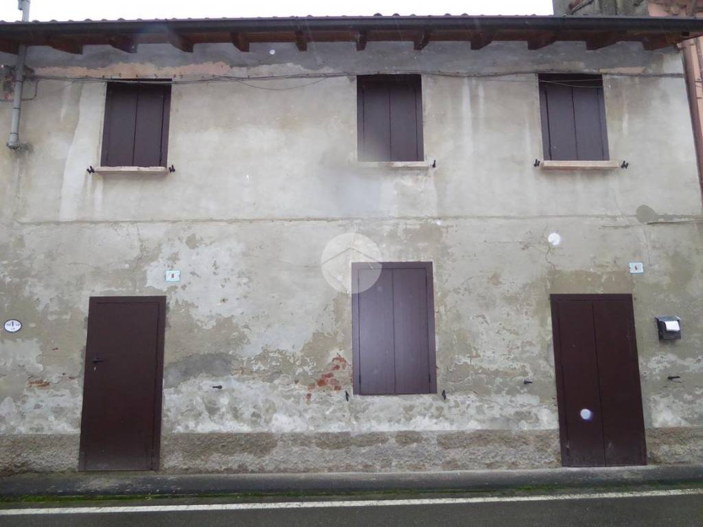 casa indipendente in vendita a Zerbo
