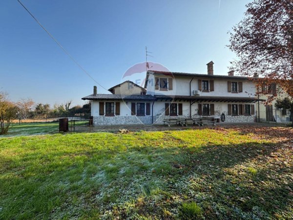 casa indipendente in vendita a Zerbolò