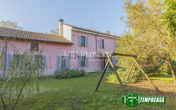 casa indipendente in vendita a Zerbolò