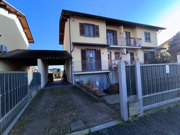casa indipendente in vendita a Zerbolò