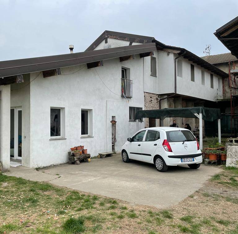 casa indipendente in vendita a Zerbolò