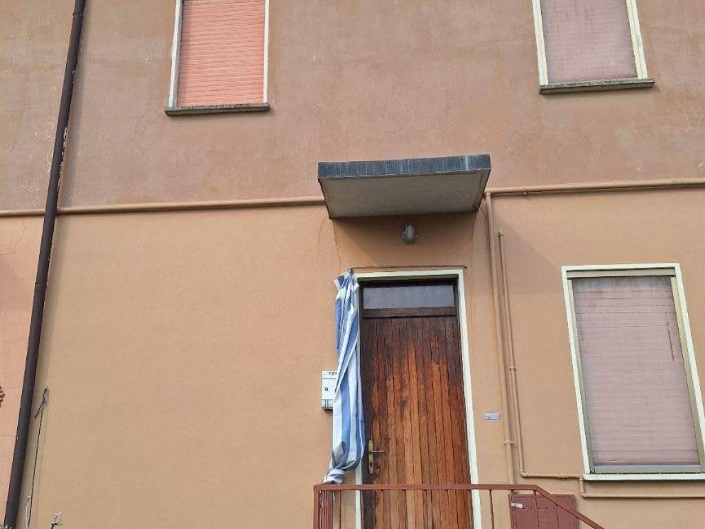 casa indipendente in vendita a Zerbolò in zona Parasacco