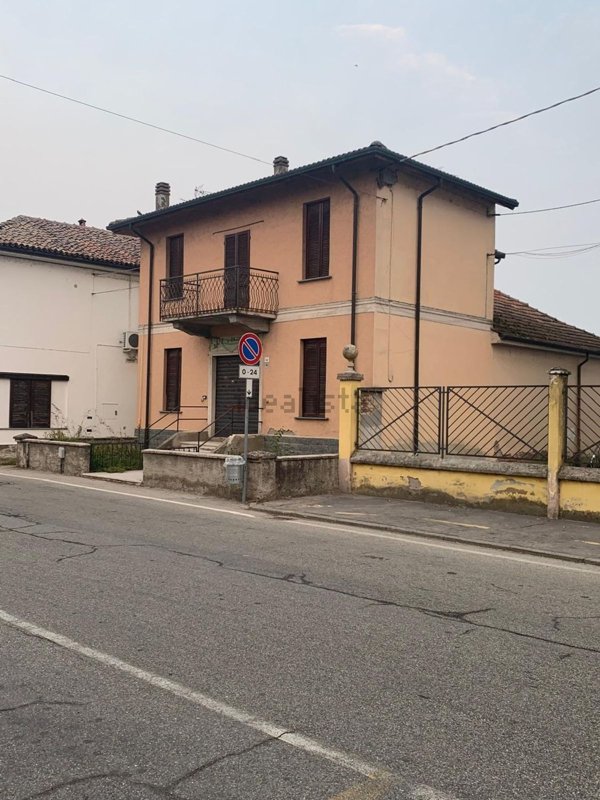 casa indipendente in vendita a Zerbolò