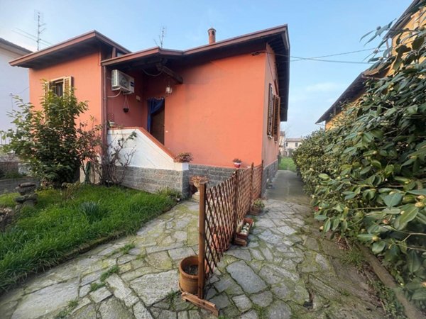 casa indipendente in vendita a Zerbolò