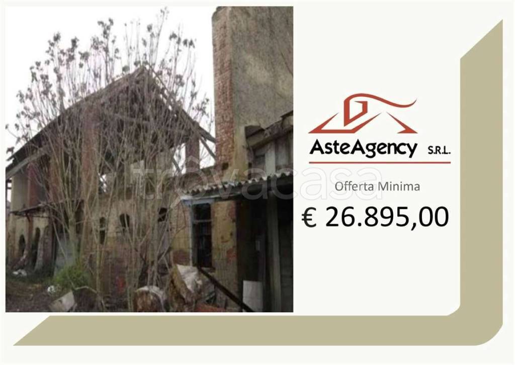 casale in vendita a Zerbolò