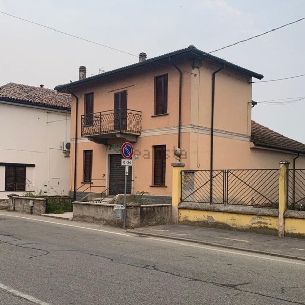 casa indipendente in vendita a Zerbolò
