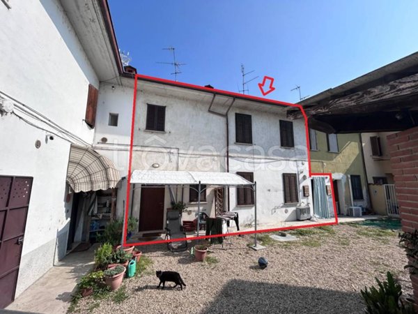 casa indipendente in vendita a Zerbolò in zona Sedone