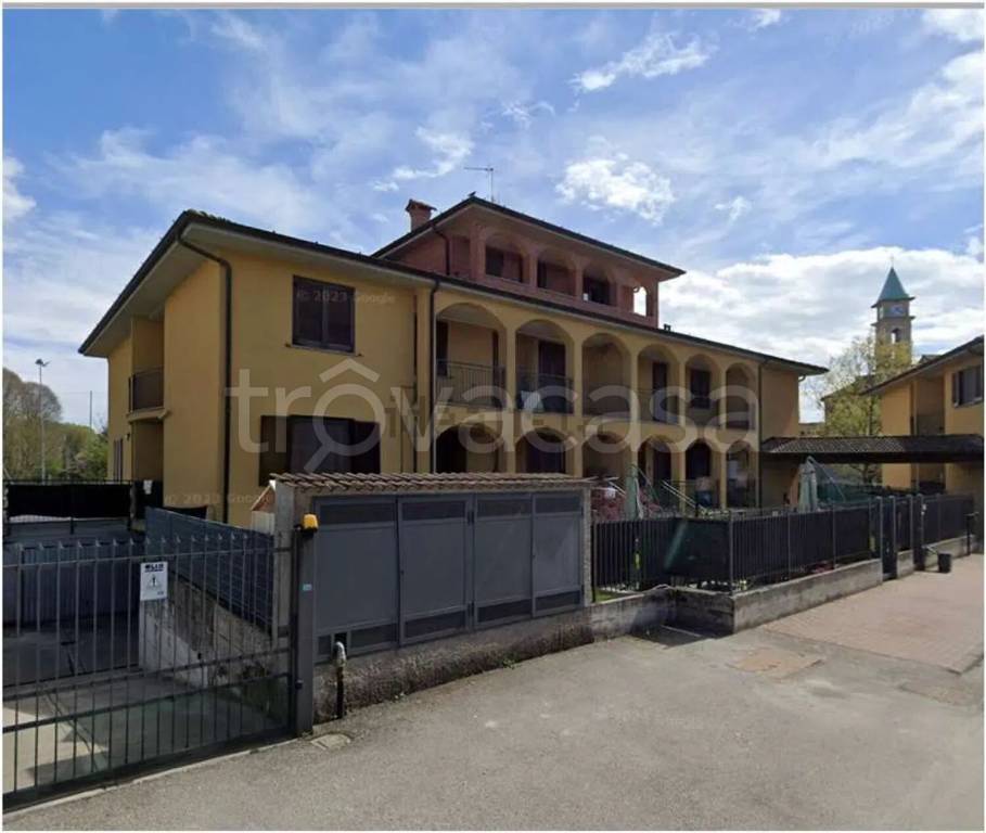 appartamento in vendita a Zerbolò in zona Parasacco