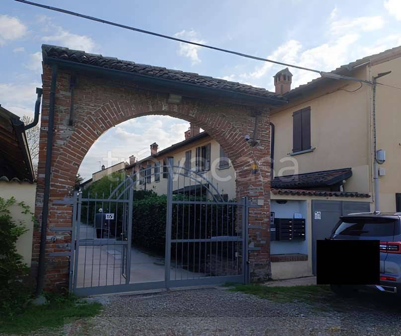 appartamento in vendita a Zerbolò in zona Marzo