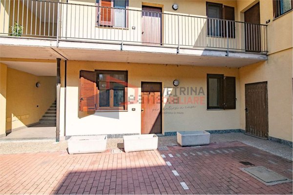 appartamento in vendita a Zerbolò in zona Sedone