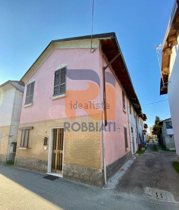 appartamento in vendita a Zinasco in zona Sairano