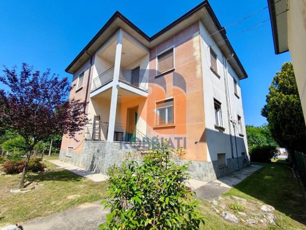 casa indipendente in vendita a Zinasco in zona Sairano