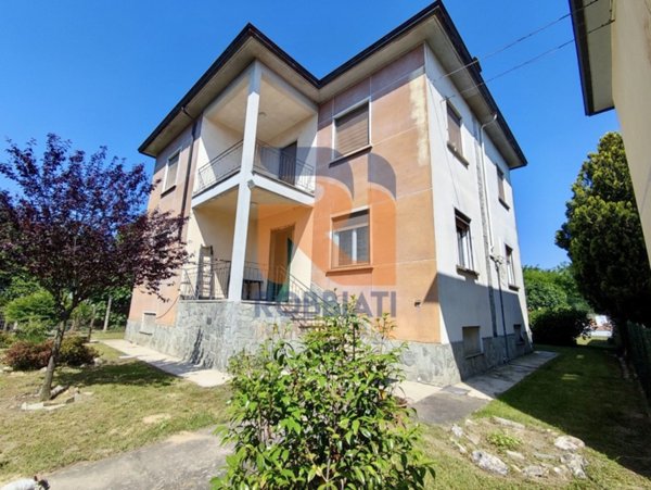 casa indipendente in vendita a Zinasco in zona Sairano