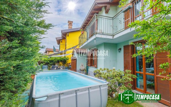 casa indipendente in vendita a Zinasco