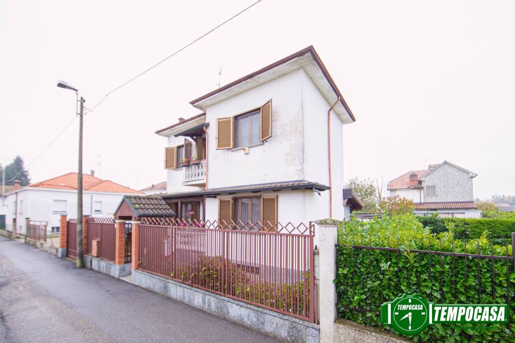 casa indipendente in vendita a Zinasco