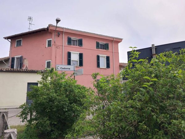 casa indipendente in vendita a Zinasco in zona Sairano