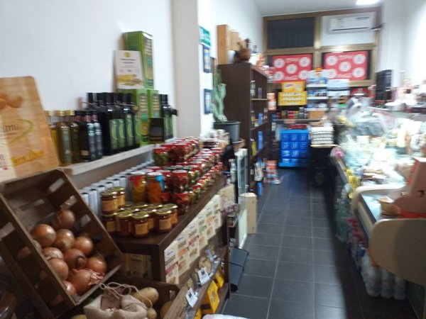 locale commerciale in vendita a Zinasco