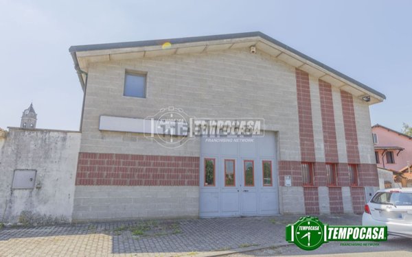 locale di sgombero in vendita a Zinasco