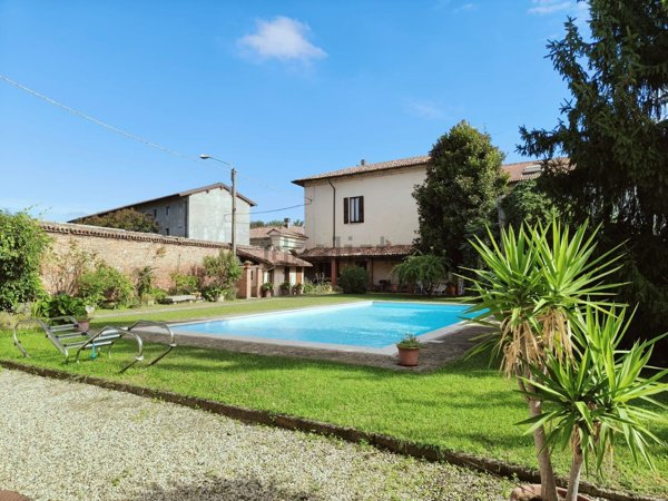 casa indipendente in vendita a Zinasco