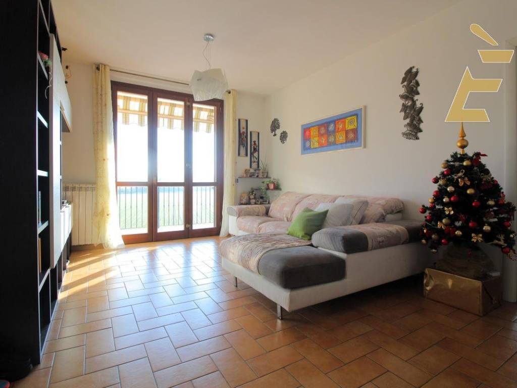 casa indipendente in vendita a Zinasco