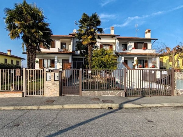 casa indipendente in vendita a Zinasco