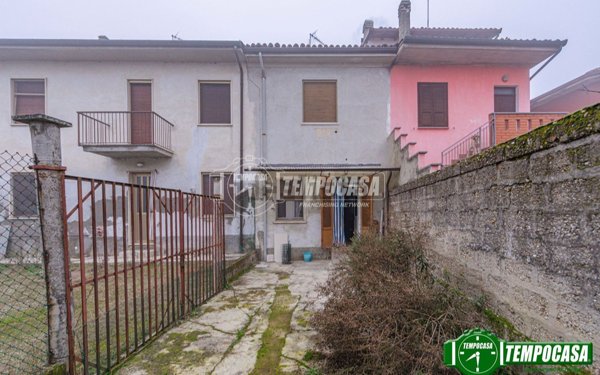 casa indipendente in vendita a Zinasco
