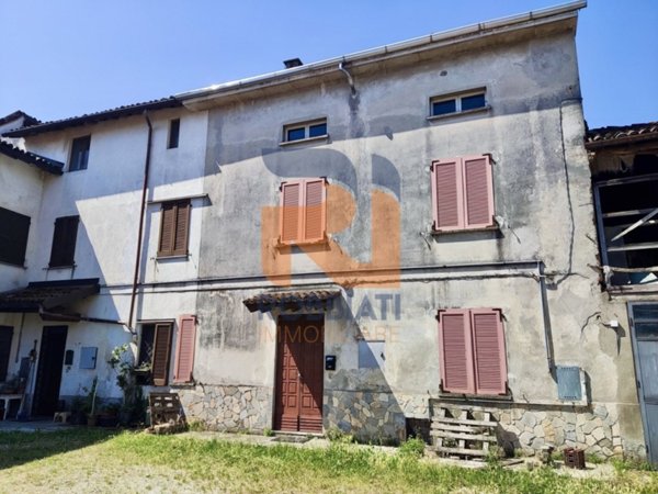 casa indipendente in vendita a Zinasco in zona Sairano