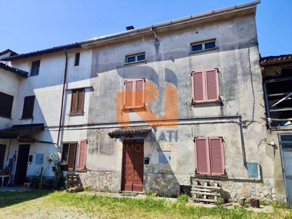 casa indipendente in vendita a Zinasco in zona Sairano