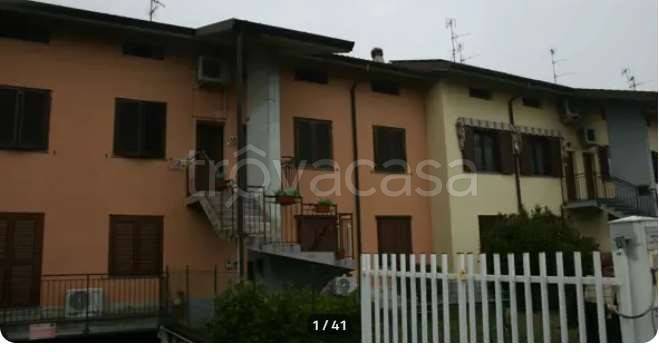 casa indipendente in vendita a Zinasco