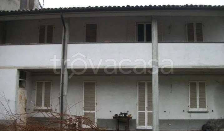 casa indipendente in vendita a Cornale e Bastida