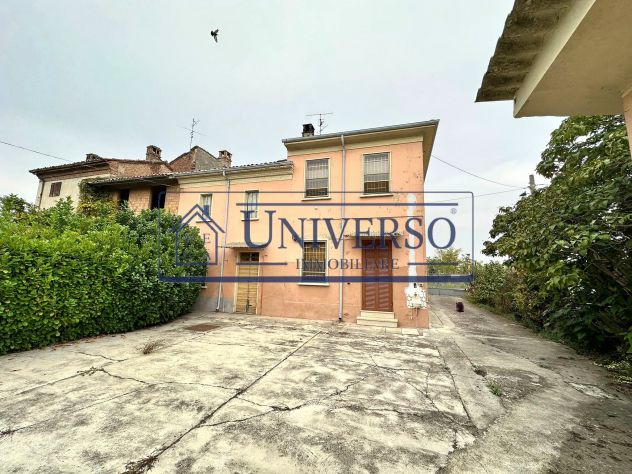casa indipendente in vendita a Cornale e Bastida