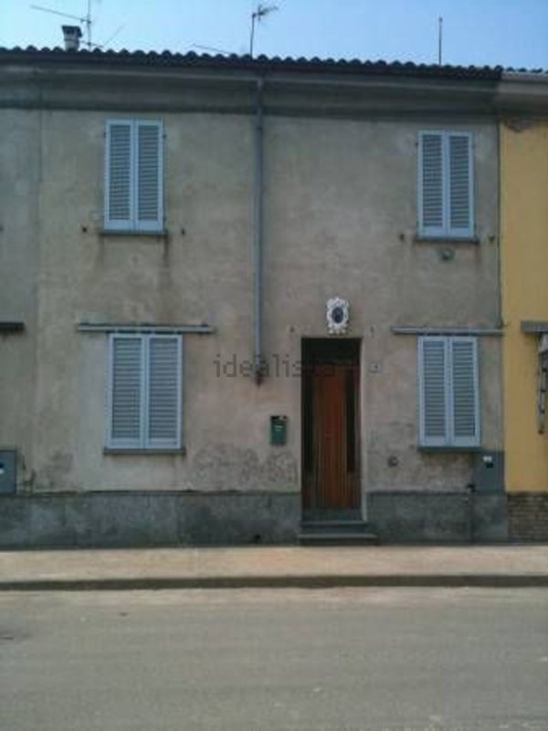 appartamento in vendita a Cornale e Bastida in zona Cornale