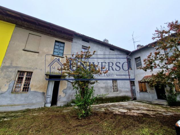 casa indipendente in vendita a Cornale e Bastida