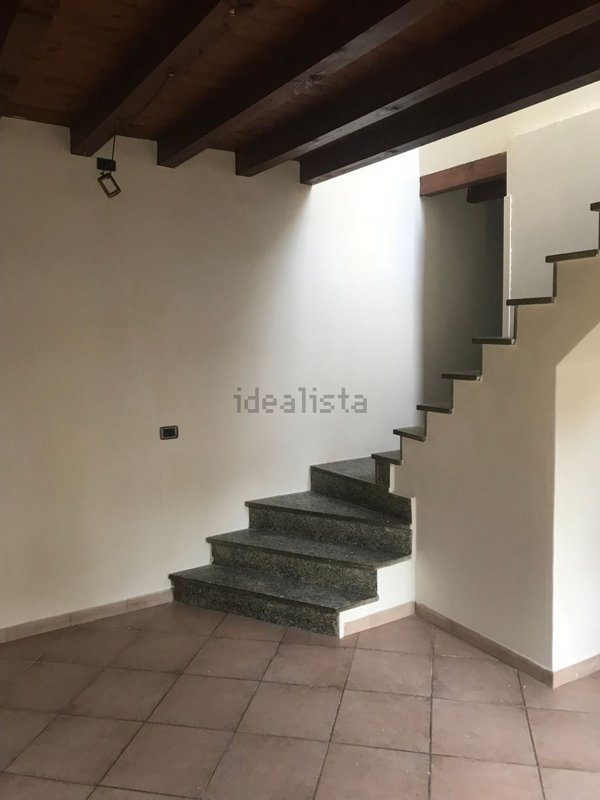 casa indipendente in vendita a Cornale e Bastida in zona Cornale