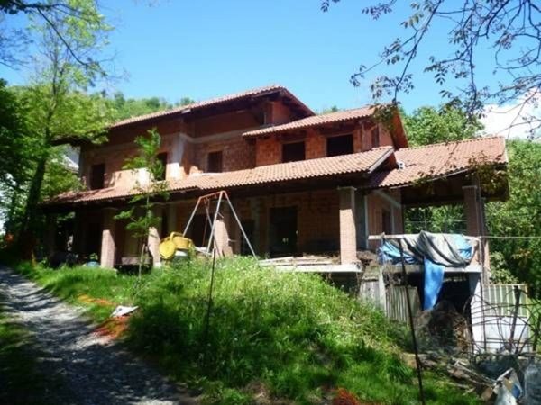 casa indipendente in vendita a Loranzè