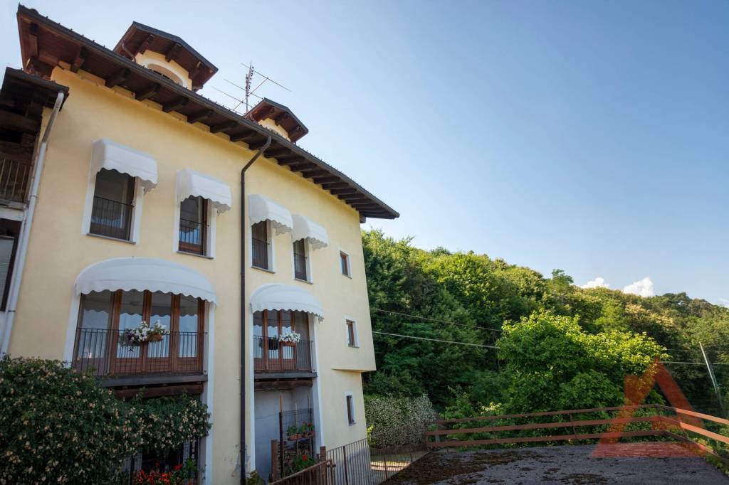 casa indipendente in vendita a Loranzè