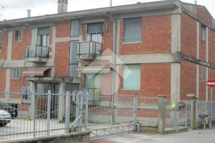 appartamento in vendita a Corteolona e Genzone in zona Corteolona