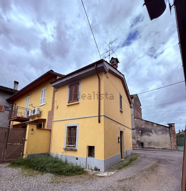 appartamento in vendita a Corteolona e Genzone
