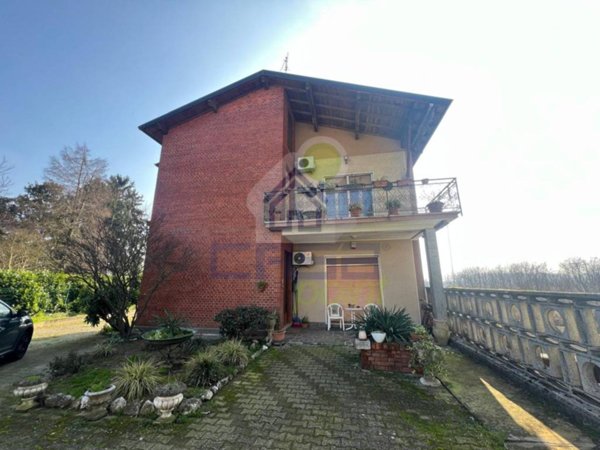 appartamento in vendita a Corteolona e Genzone in zona Corteolona