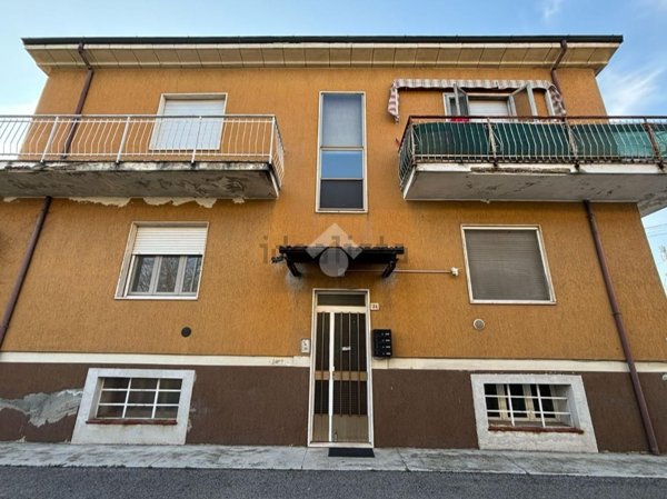 appartamento in vendita a Corteolona e Genzone