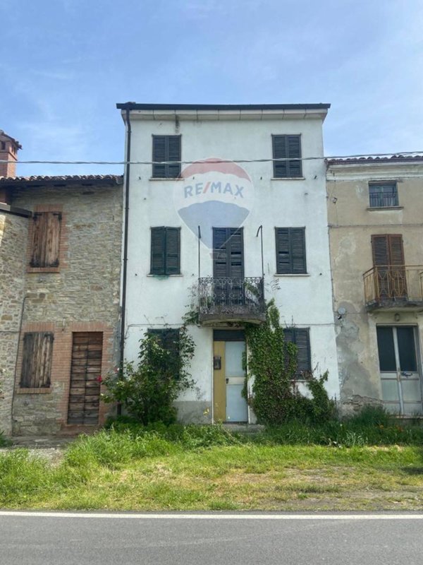 casa indipendente in vendita a Colli Verdi