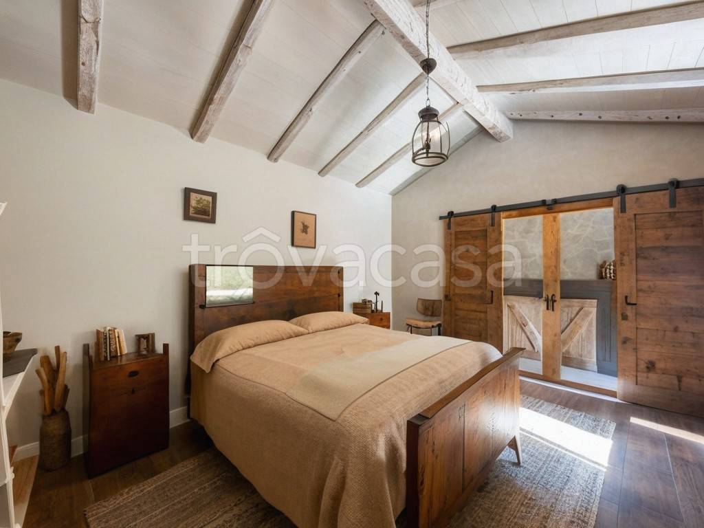 casa indipendente in vendita a Colli Verdi