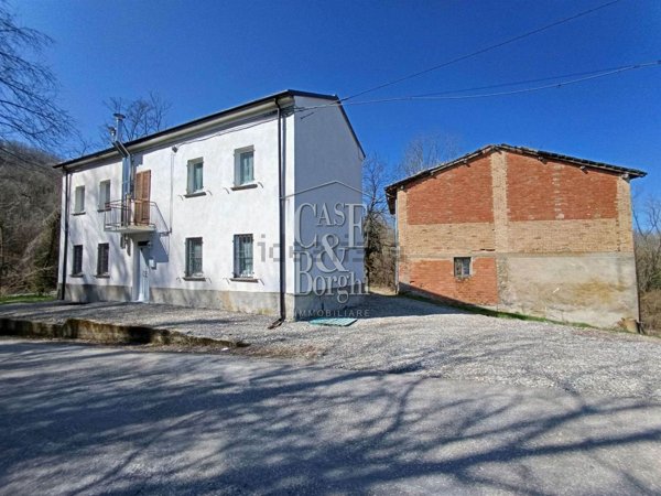 casa semindipendente in vendita a Colli Verdi in zona Valverde