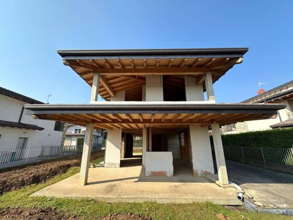 casa indipendente in vendita a Colli Verdi in zona Valverde