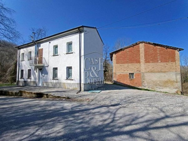 casa indipendente in vendita a Colli Verdi in zona Valverde