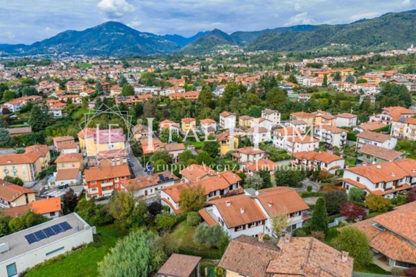 casa indipendente in vendita a Colli Verdi in zona Valverde