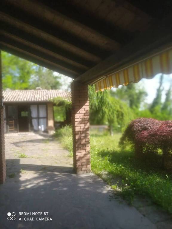 casa indipendente in vendita a Colli Verdi
