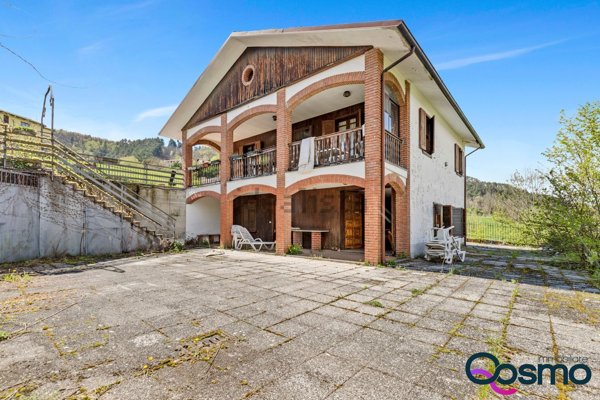 casa indipendente in vendita a Colli Verdi